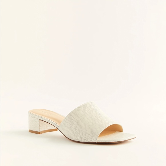 New reformation Mariah Minimal Sandal in white snake emboss size 5.5 - Picture 2 of 4